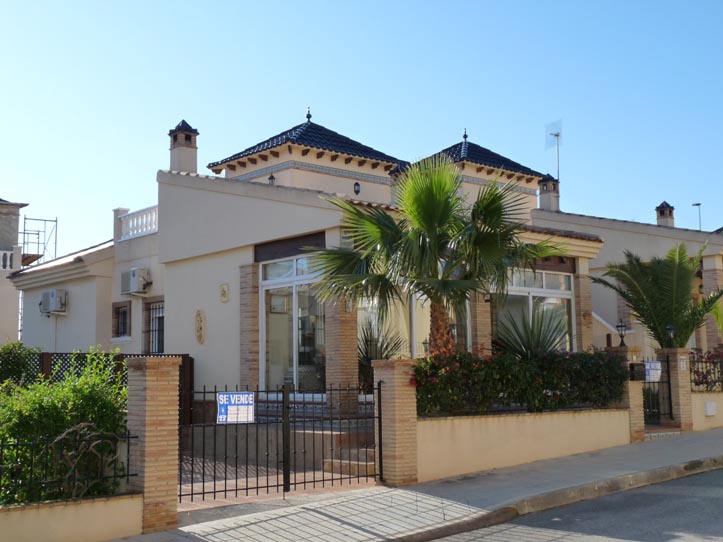 Campoverde Property Main View - Large Picture